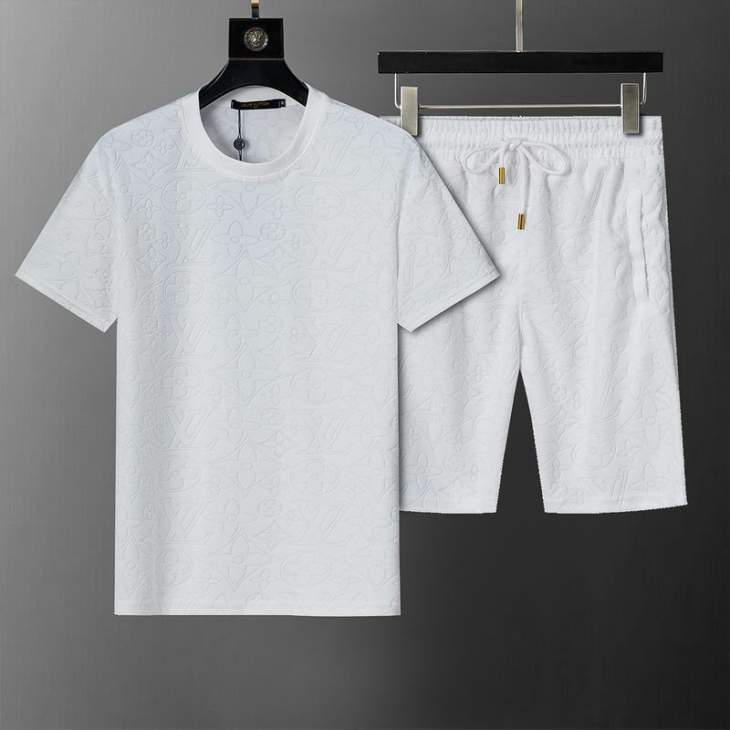 Picture of LV Shirt Pant Suits _SKULVM-3XL14mr654422971